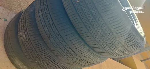  5 كاوشوك بحاله جيدة قياس 235/55R 18