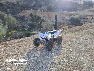  1 تركترونين كهرباء للبيع بنصف السعر بسبب السفر