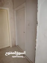  9 شقة للايجار جنوب ميدان الشهداء بسعر مغري