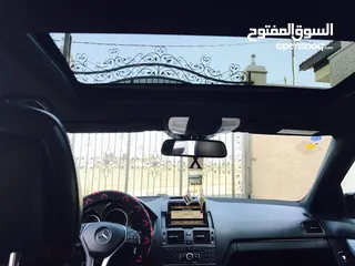 4 Mercedes C200 AMG