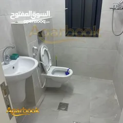  4 مكتب للايجار بالقرب من بنك فلسطين عين مصباح