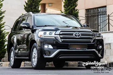  2 Toyota Land Cruiser VX-E 2016   السيارة وارد و بحالة الوكالة