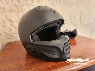  4 motorcycle helmet scorpion  combat 2 EXO خوذة دراجة نارية.