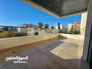  10 شقة فارغة للبيع في عبدون  ref : 14390