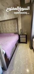  6 غرفة نوم خشب زان مع جلد وفرشة الريم الطبية 2م×2م و كمودينات اثنان مع تواليت تسريحة