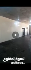  1 قاعه صناعيه للصناعات الغذائيه ومواد التجميل مجهزه للعمل مساحه 500 متر