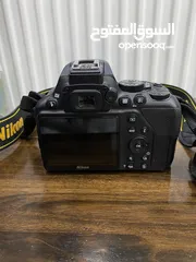  6 Nikon D3500  شبه الوكاله للبيع
