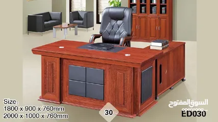  8 طاولات مكتب الحجم الكبير