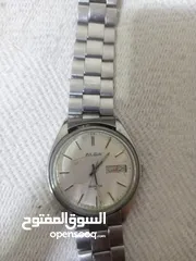  11 مجموعة انتيكات قديمة كل قطعه لها سعر وسعر خاص للمجموعة كامله