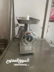  1 ماكينة فرم لحمة صناعي TKقياس 22 استعمال بسيط