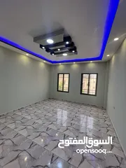  6 منزل دوبلكس للبيع بسعر مغري جدا