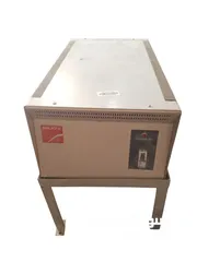  1 اجهزة تنظيم كهرباء عاليةVoltage Regulator القدره صناعه اسبانيه 10000 وات عدد 2 السعر للجهازين