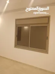  9 شقة مميزة للبيع