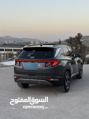  4 توسان هايبرد