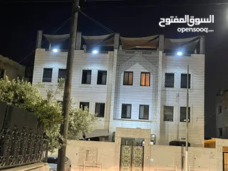  19 شقة مميزة بالطابق الاول للإيجار بموقع هادئ جدا