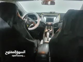  10 هونداي افانتي MD 2011 بنزين اصلي ... لون سلفر للبيع ..قابل للبدل على هايبرد