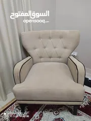  1 Cream color Sitting Chair