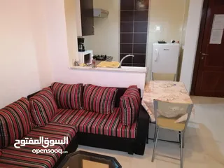  2 شقة دار و صالة للايجار باليوم على طريق المرسي في تونس العاصمة