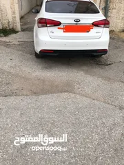  5 سيارة كيا سيراتو للبيع