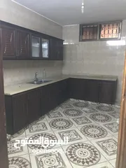  1 شقه تسوية بالحي الشرقي شرق مسجد المقرئ من المالك مباشرة