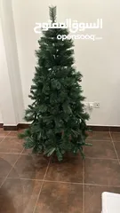  1 Christmas tree