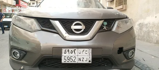  6 Nissan X-Trail 2015 (PRICE NEGOTIABLE)