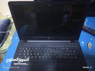  1 لابتوب اتش بي جيد جداً للدراسة مع كرت شاشة مدمج nintel celero.                       .