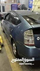  5 Toyota prius 2008  2 جيد خلفي