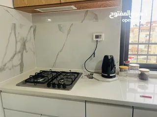 14 شقة للإيجار مفروشة عفش جديد جديدة لم تسكن من قبل مميزة في منطقة هادئة  عمارة محمد ربحي الحجة