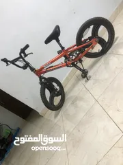  1 بسكليت امريكي بحالة ممتازة جداً جداً جداً