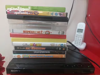  2 for sale DVD player Sony with 12 movies cd ( each cd 12 aed )