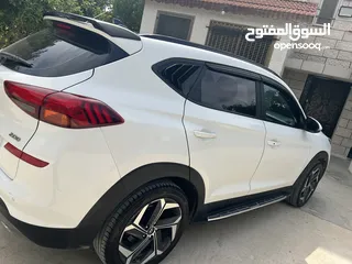  5 هونداي توسان
