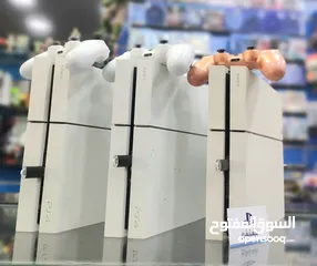  9 بلايستيشن 4 بحالة الوكالة بليستيشن 3  و ps5  وخدمة توصيل ( صويلح بجانب مخابز ايمان )