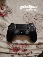  1 PS4 Controller