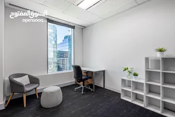  9 Fully serviced private office space for you and your team in Muscat, Pearl Square
