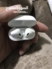  3 سماعة Airpod الاصلية للبيع الرجاء قراءة التفاصيل