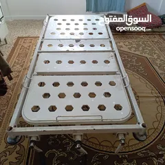  3 سرير طبي متحرك منويل بريك عجال صناعه تركي