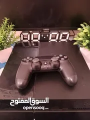  1 بيع ps4 70 قابل للتفاوض و ps5 خربان ب 40 وصف مهم