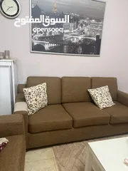  2 طقم كنب بني للبيع بحالة جيدة