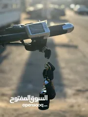  7 بسكليت كهربائي مستعمل بشكل الوكالة لون البسكليت ازرق مثل آخر صورة