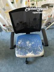  8 كرسي مكتبي متحرك