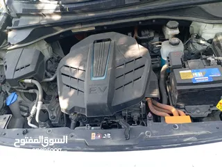  1 كيا نيرو2022ابيض للبيع