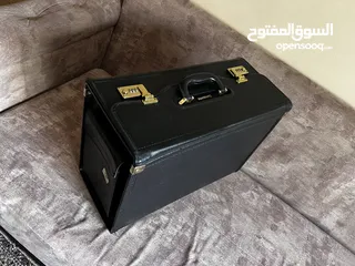  6 حقيبه ماركة سامسونايت Samsonite case