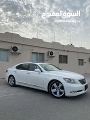  5 للبيع لكزس LS 460 لارج فل رقم واحد خليجي قمه بالنظافه موديل 2009