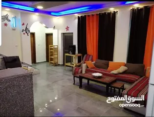  6 شاليه مميز للبيع او للبدل بشقه او ارض