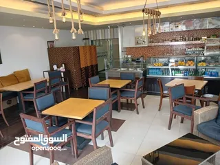  4 للبيع او الاستثمار مقهى مزاج كوفي في الخوير (MooD Cafe) .For Sale or Inv