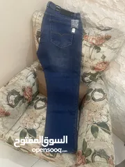  3 3 جينزات رجالي قياس 40