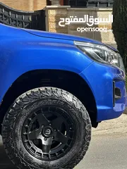  9 هايلوكس 2019 بلاتينيوم srv