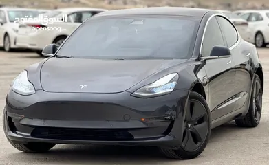  1 Tesla Model 3 Standerd Plus 2020