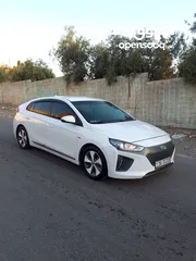  2 هونداي ايونك فل ما عدا الفتحه كهرباء موديل 2017 بسعر مغري